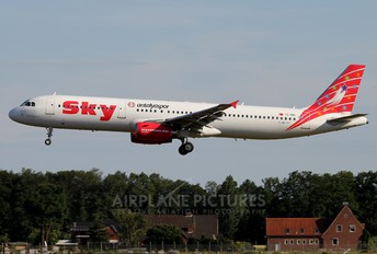 TC-SKI - Sky Airlines (Turkey) Airbus A321