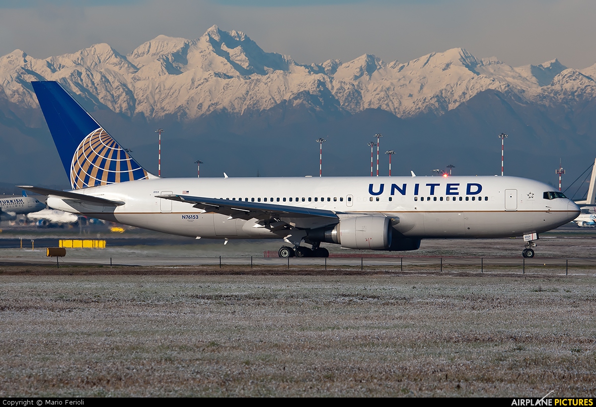 United Airlines N76153 aircraft at Milan - Malpensa