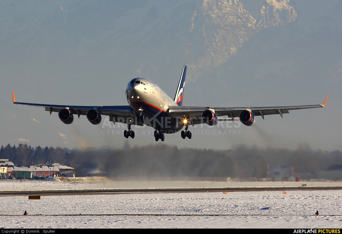 Aeroflot RA-96008 aircraft at Salzburg