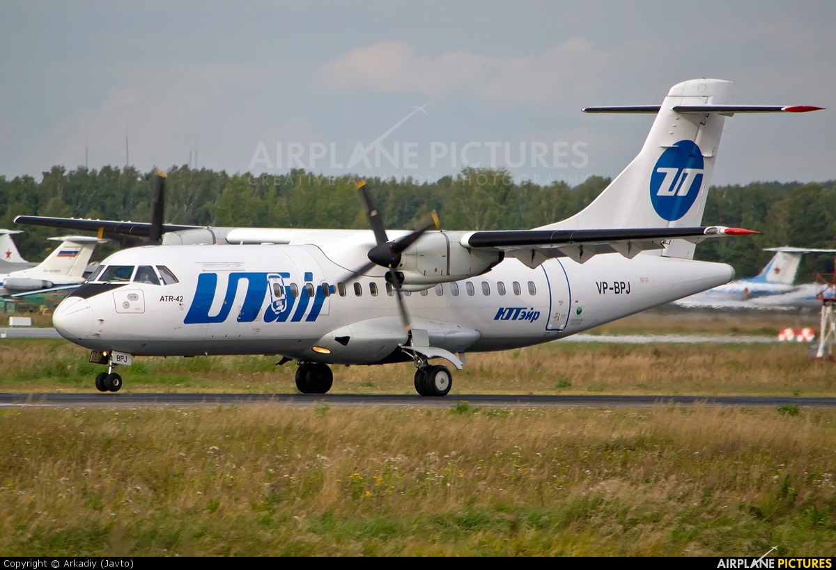 UTair VP-BPJ aircraft at Koltsovo - Ekaterinburg