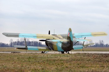 7810 - Poland - Air Force Antonov An-2