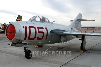 N87CN - Private Mikoyan-Gurevich MiG-15bis
