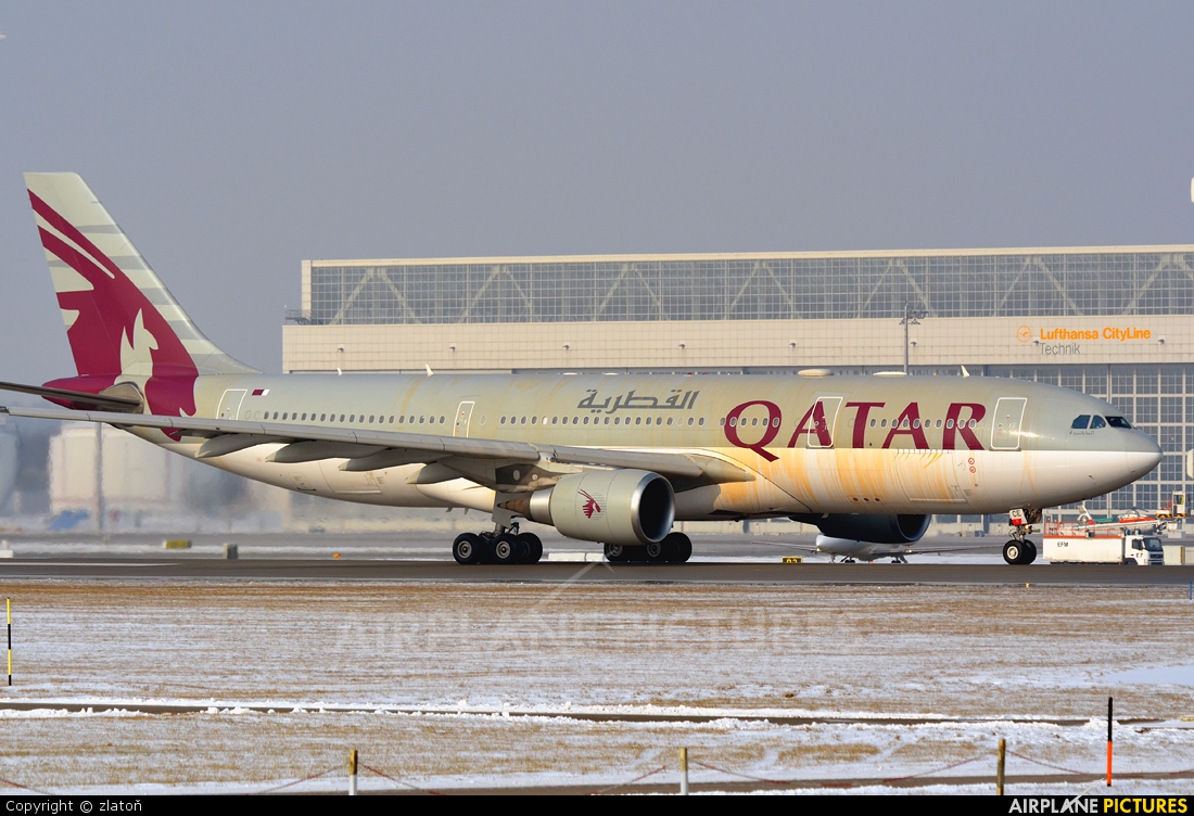 Qatar Airways A7-ACE aircraft at Munich
