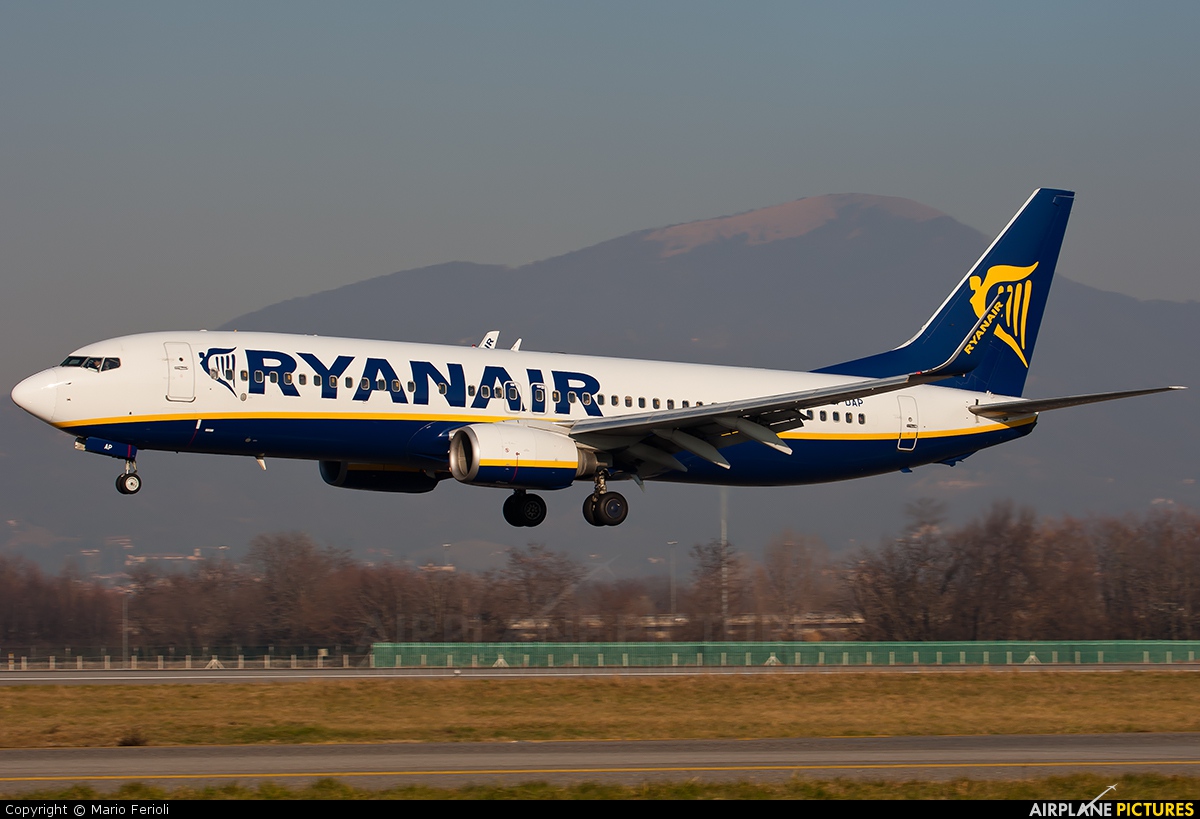 Ryanair EI-DAP aircraft at Bergamo - Orio al Serio