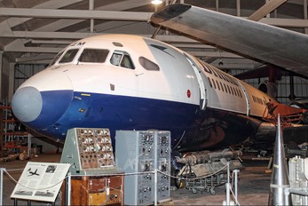 G-AWZM - British Airways Hawker Siddeley HS.121 Trident 3B