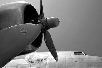 VH-OVM - Private Douglas DC-3
