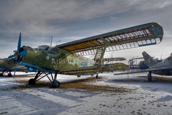 9866 - Poland - Air Force Antonov An-2