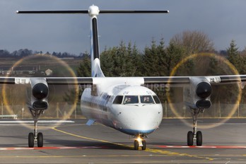 G-JEDV - Flybe de Havilland Canada DHC-8-400Q / Bombardier Q400