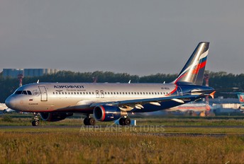 VP-BZQ - Aeroflot Airbus A320