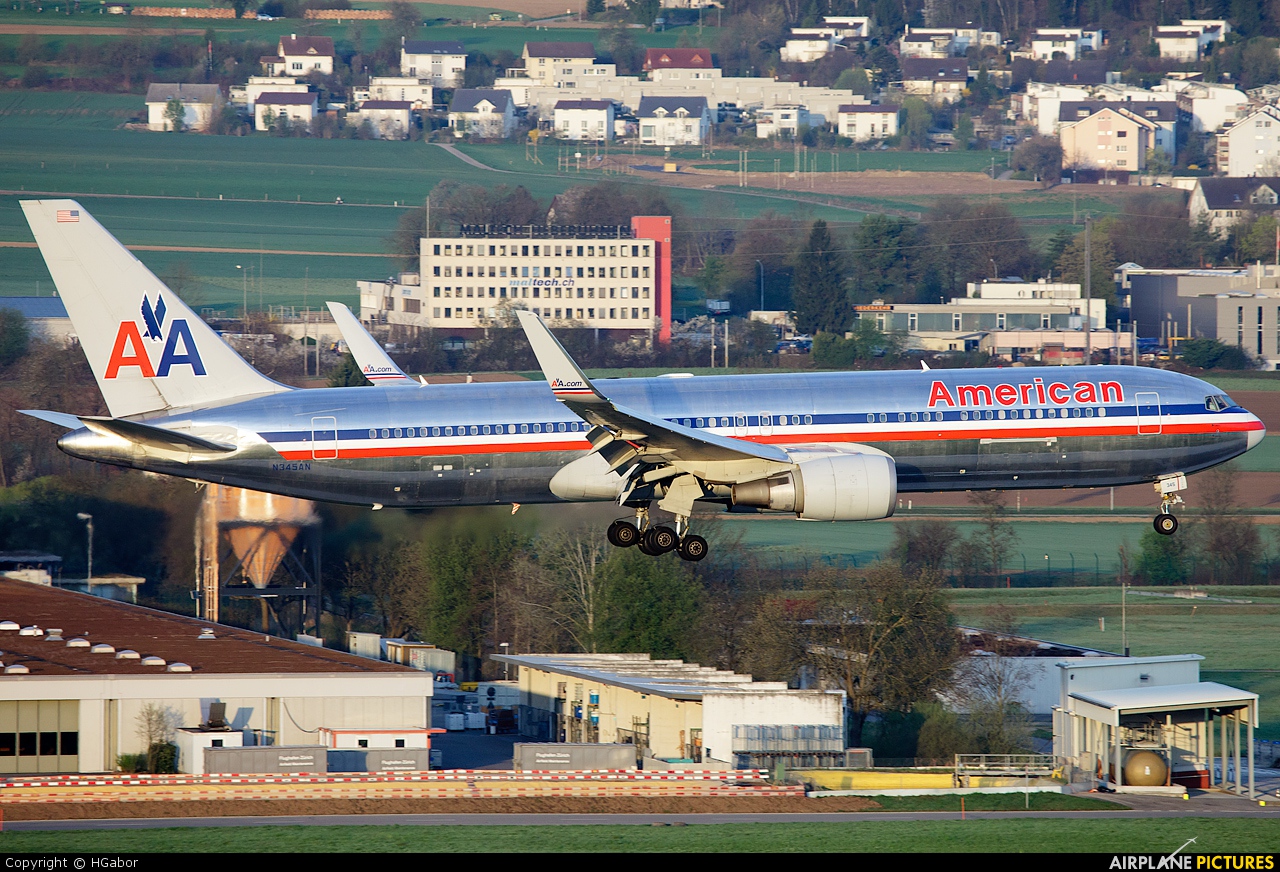 American Airlines N345AN aircraft at Zurich