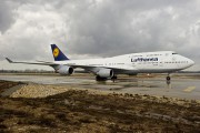 D-ABVT - Lufthansa Boeing 747-400 aircraft