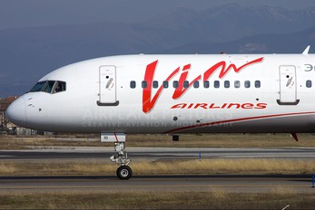 RA-73010 - Vim Airlines Boeing 757-200