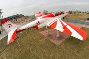 1223 - Poland - Air Force: White & Red Iskras PZL TS-11 Iskra aircraft