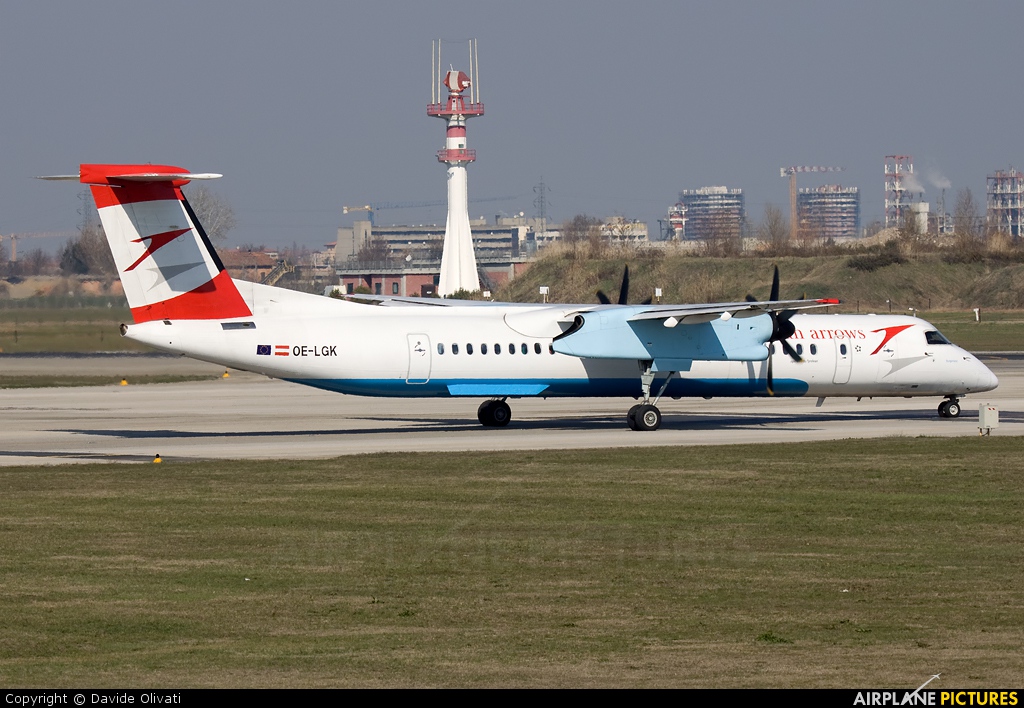Austrian Airlines/Arrows/Tyrolean OE-LGK aircraft at Bologna - Borgo Panigale