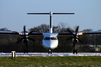 G-JEDU - Flybe de Havilland Canada DHC-8-400Q / Bombardier Q400