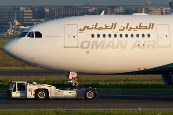 A4O-DG - Oman Air Airbus A330-200
