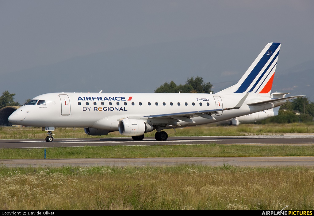Air France - Regional F-HBXI aircraft at Verona - Villafranca