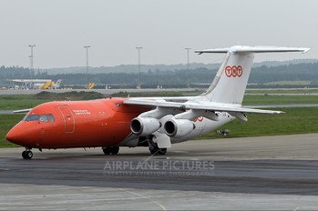 OO-TAK - TNT British Aerospace BAe 146-200/Avro RJ85-QT Quiet Trader