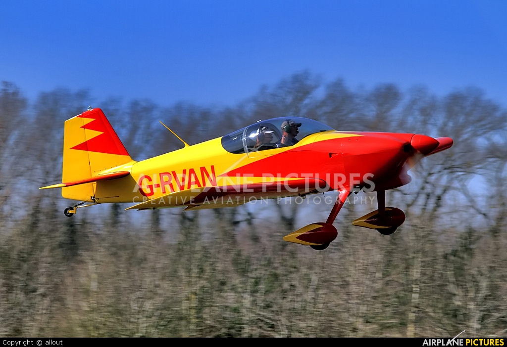 Private G-RVAN aircraft at Old Buckenham
