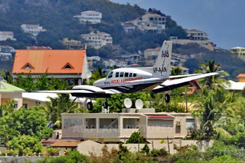 VP-AAN - Anguilla Air Services Cessna 402C