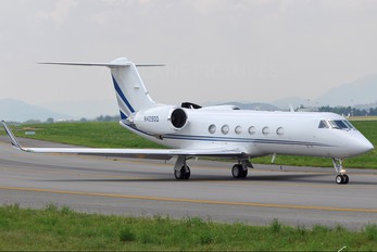 N429DD - Private Gulfstream Aerospace G-IV,  G-IV-SP, G-IV-X, G300, G350, G400, G450