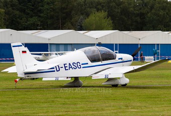 D-EASG - Private Robin DR.400 series