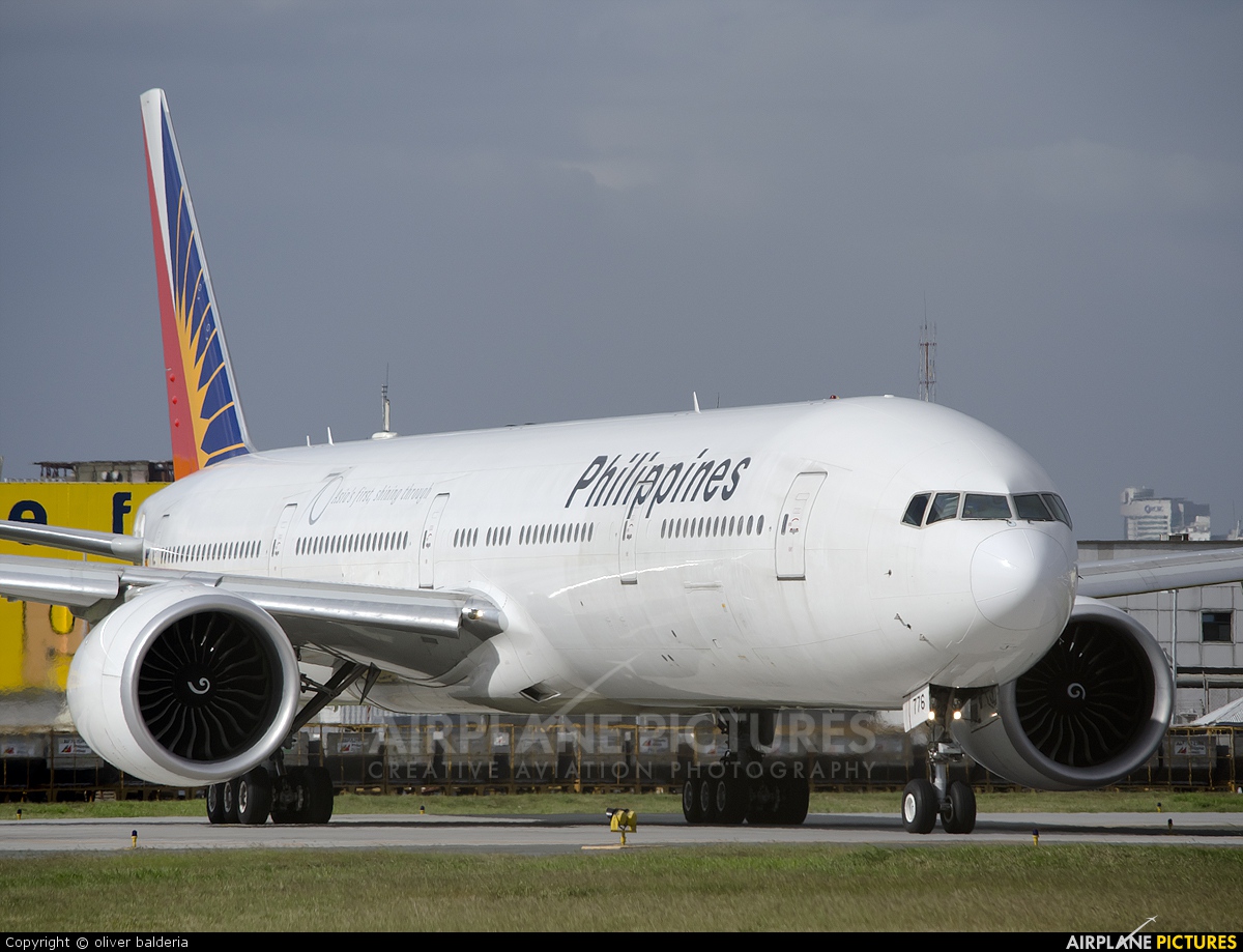Philippines Airlines RP-C7776 aircraft at Manila Ninoy Aquino Intl