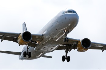 EC-JZI - Vueling Airlines Airbus A320