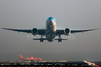 PH-BQN - KLM Boeing 777-200ER