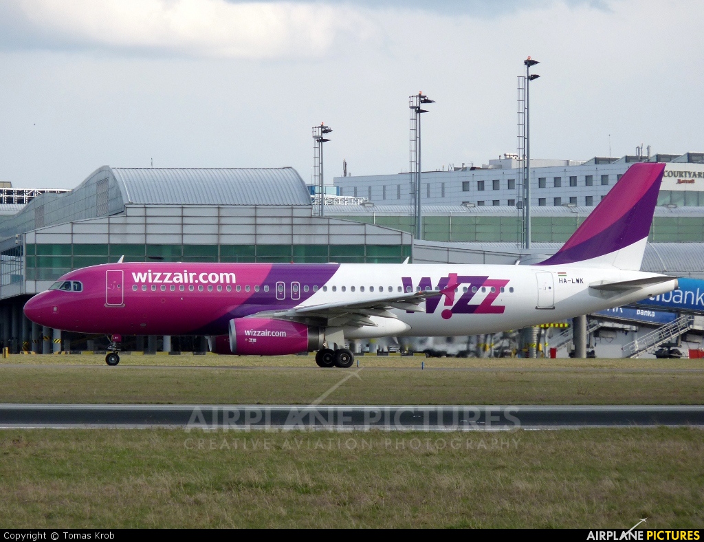 Wizz Air HA-LWK aircraft at Prague - Václav Havel