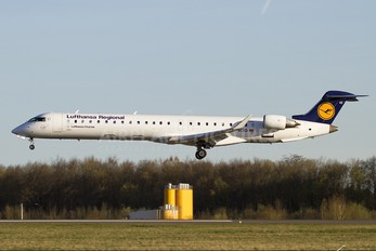 D-ACKD - Lufthansa Regional - CityLine Canadair CL-600 CRJ-900