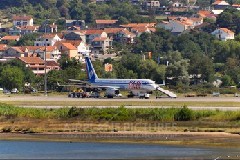 RA-64016 - KMV Tupolev Tu-204