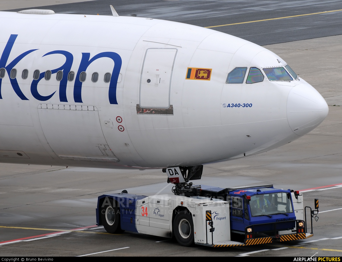 SriLankan Airlines 4R-ADA aircraft at Frankfurt