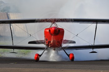 N540SS - Skip Stewart Airshows Pitts S-2S Special