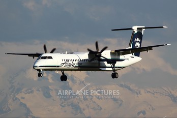 N404QX - Alaska Airlines - Horizon Air de Havilland Canada DHC-8-400Q / Bombardier Q400
