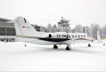 ZS-OML - Private Learjet 31