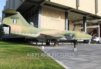 6695 - Greece - Hellenic Air Force Lockheed F-104G Starfighter