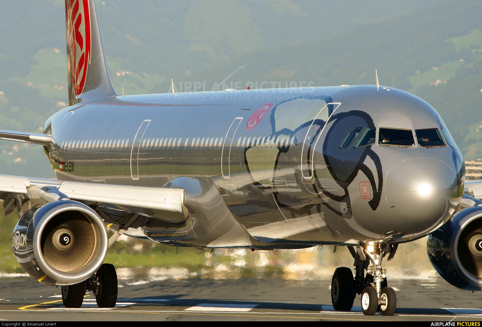 Niki OE-LEW aircraft at Innsbruck