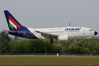HA-LOA - Malev Boeing 737-700