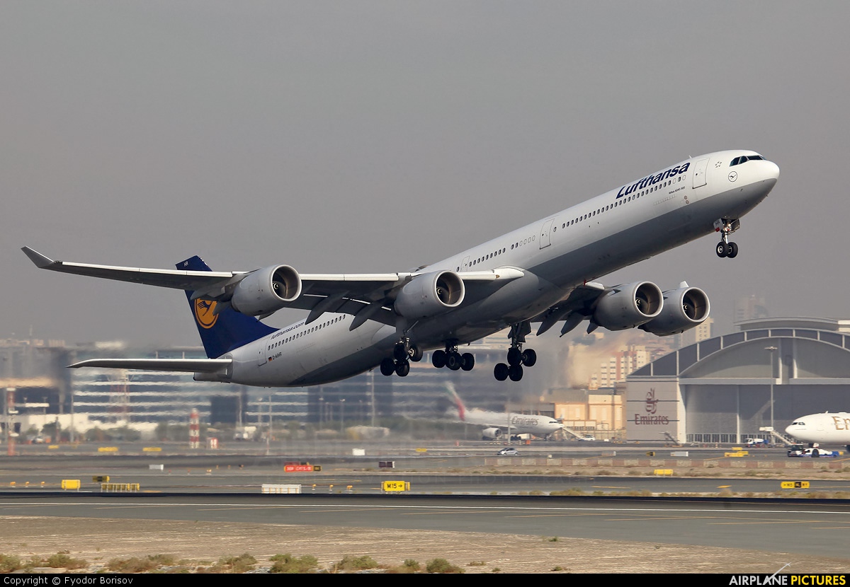 Lufthansa D-AIHR aircraft at Dubai Intl