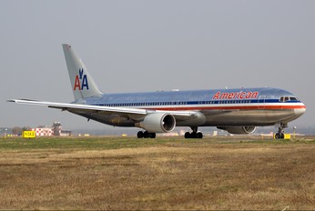 N379AA - American Airlines Boeing 767-300ER