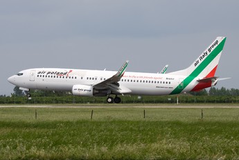 EI-EOJ - Air Italy Polska Boeing 737-800