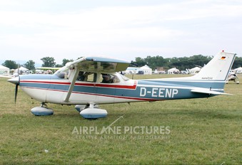 D-EENP - Private Cessna 172 Skyhawk (all models except RG)