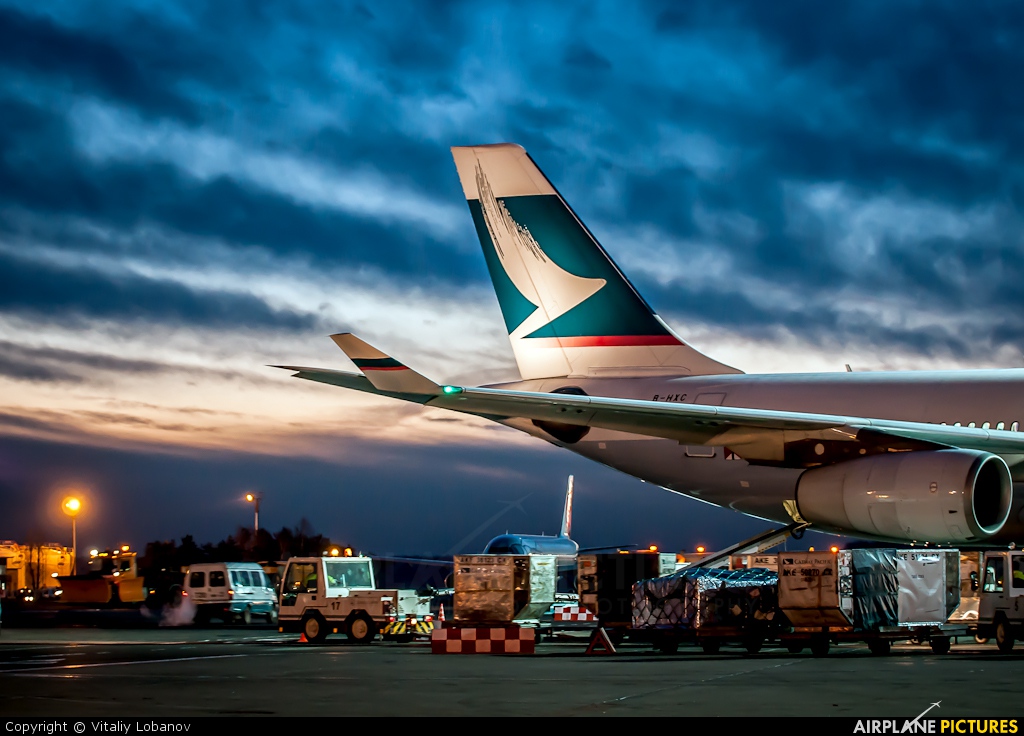B-HXC - Cathay Pacific Airbus A340-300 at Moscow - Domodedovo | Photo ...