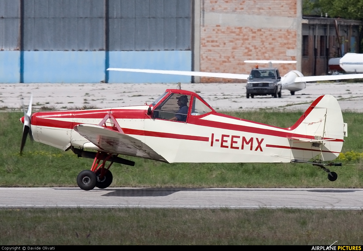 Private I-EEMX aircraft at Verona - Boscomantico