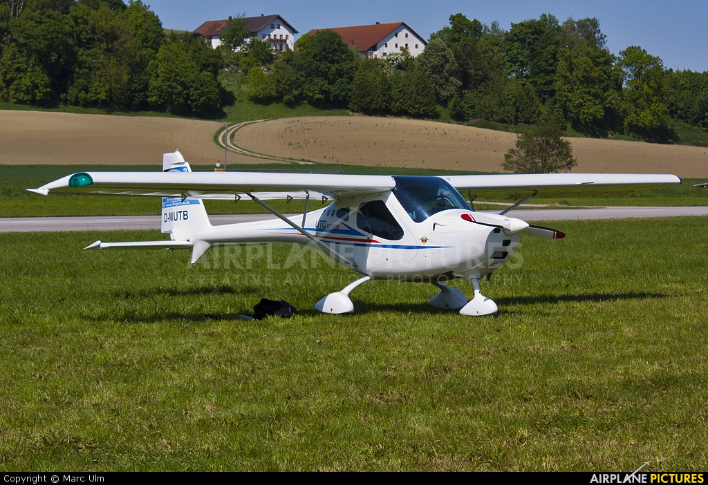 D-MUTB - Private Remos Aircraft G-3 at Mühldorf am Inn | Photo ID