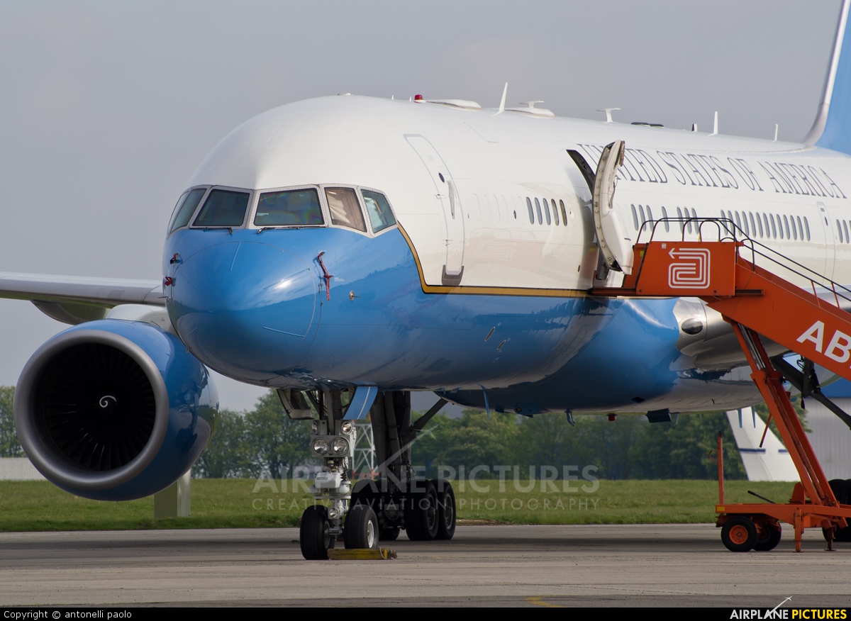USA - Air Force 99-0003 aircraft at Brussels - Zaventem