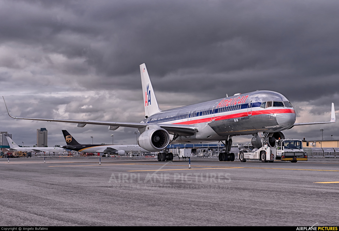 American Airlines N188AN aircraft at New York - John F. Kennedy Intl