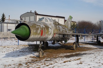 10 - Poland - Air Force Mikoyan-Gurevich MiG-21PFM