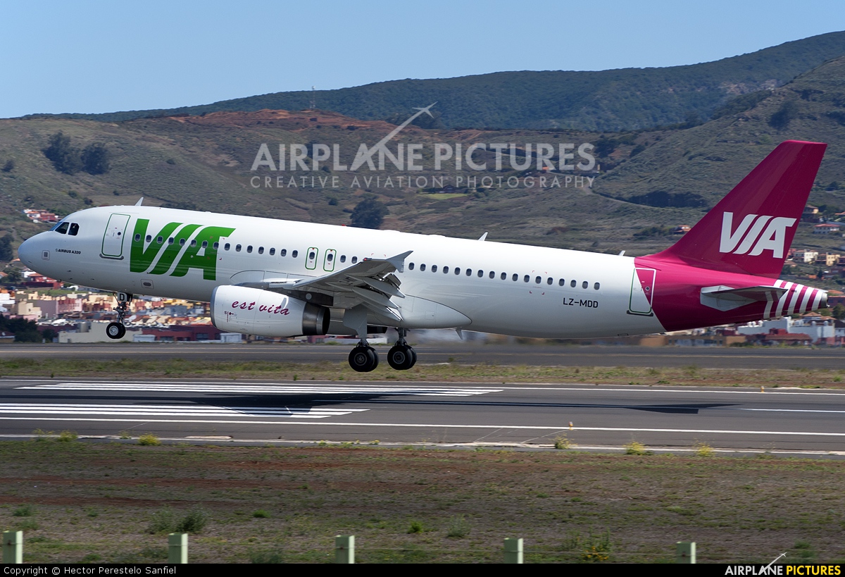 Air Via LZ-MDD aircraft at Tenerife Norte - Los Rodeos